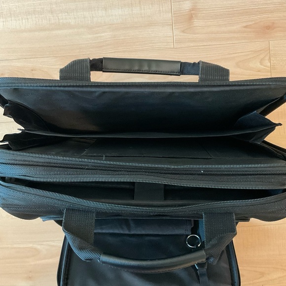 DICOTA - canvas messenger laptop bag 16" - Picture 4 of 5